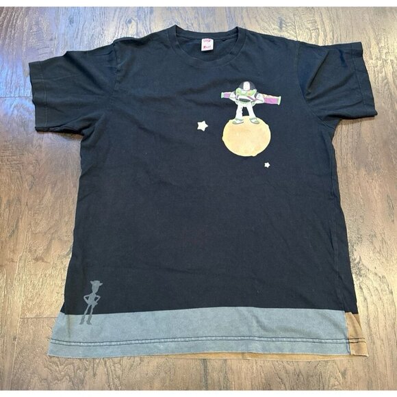UNIQLO‎ Men's Black T-shirt Toy Story Disney  (g8) - Picture 1 of 2